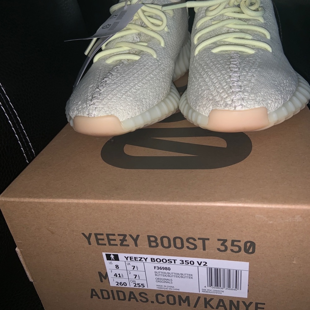 Yeezy 350 Boost V2